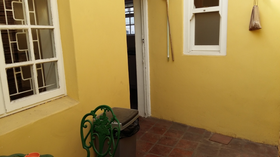 To Let 2 Bedroom Property for Rent in Mowbray Western Cape